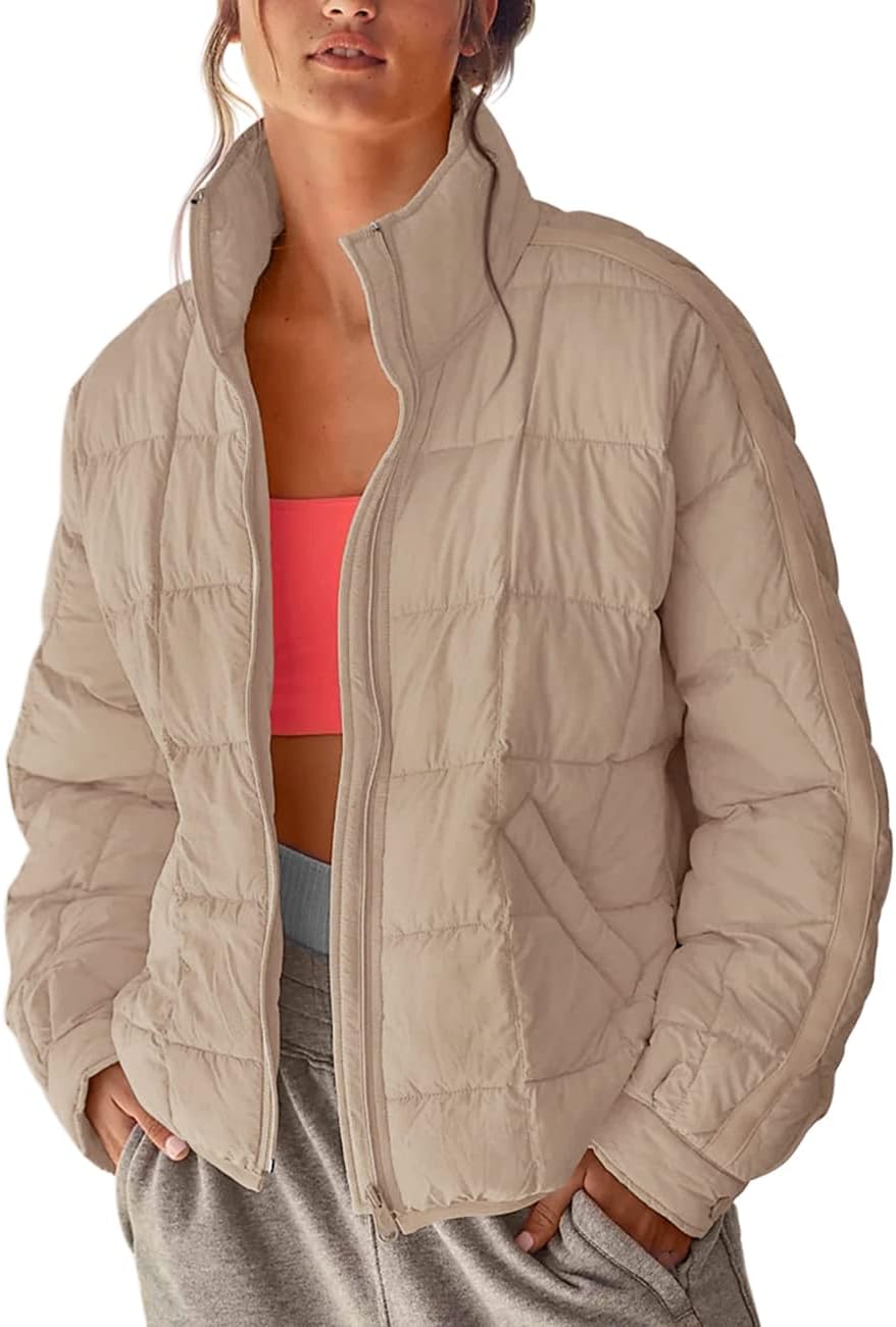 Women Oversized Lightweight Down Coat Long Sleeve Zip Packable Short Puffer Jackets