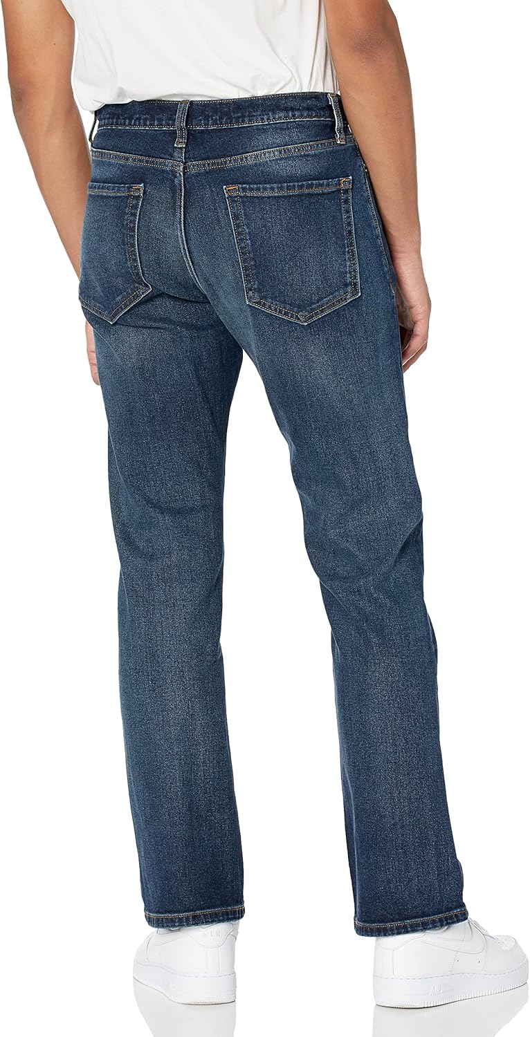 Men's Straight-Fit Bootcut Jean