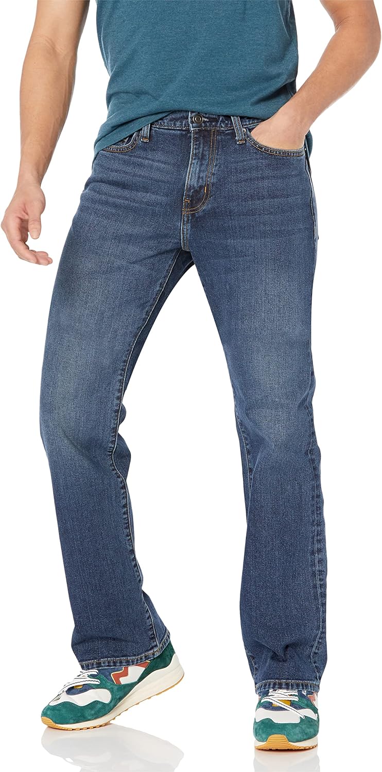 Men's Straight-Fit Bootcut Jean