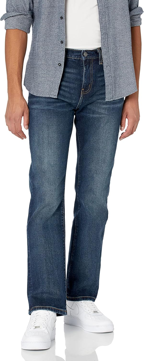 Men's Straight-Fit Bootcut Jean